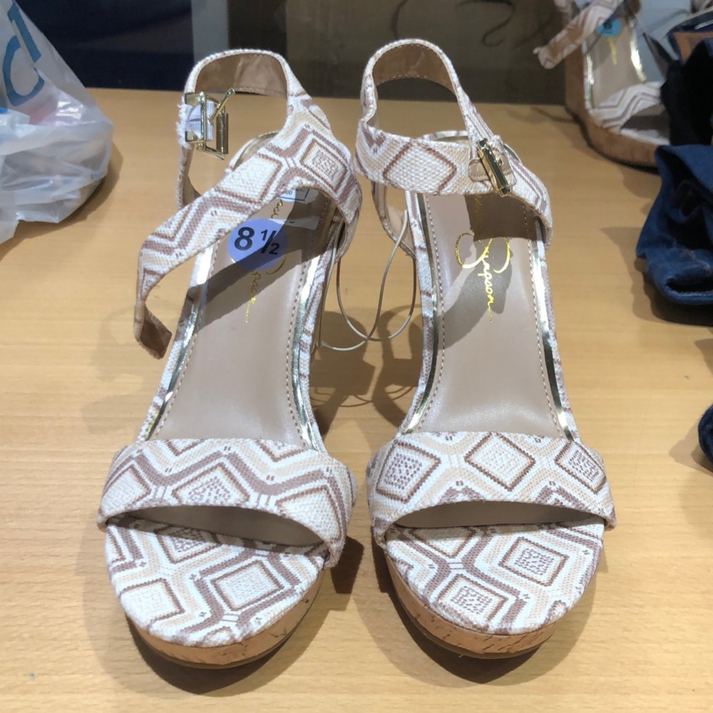 NEW! Jessica Simpson Wedges